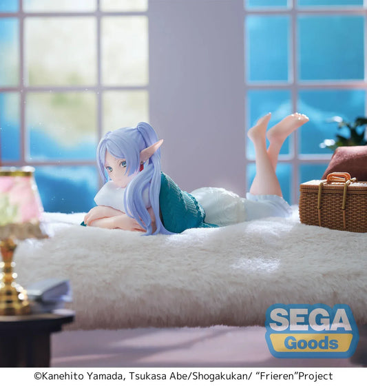 Frieren Beyond Journey’s End Yumemirize Frieren Loungewear figure resting on pillow in relaxed pose