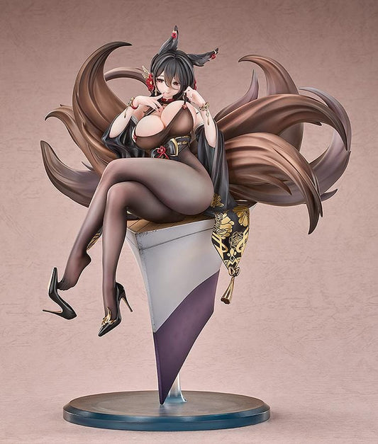 Azur Lane Oumi 1/7 scale figure seated cross-legged on an angular pedestal, with sweeping brown tails and a black outfit decorated with gold flowers.