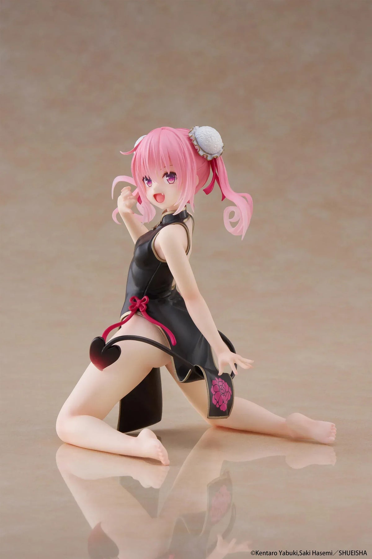 To Love-Ru Darkness Desktop Cute Nana (Chinese Dress Ver.) Figure featuring Nana Astar Deviluke in a black and red cheongsam with twin tails and heart-shaped tail design.
