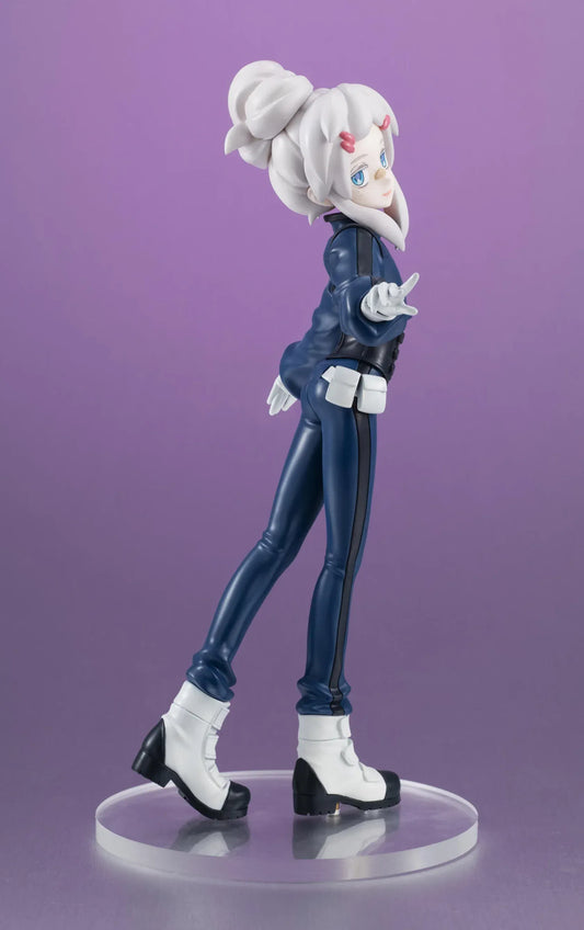 Mobile Suit Gundam GQuuuuuuX Lucrea Light Deux Murasame Pilot Suit version figure standing in a sleek blue pilot suit with white boots on a clear round base