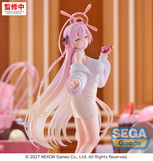 Blue Archive XStellar Hanako Happy Valentine figure holding a chocolate gift while standing on a red heart-shaped base
