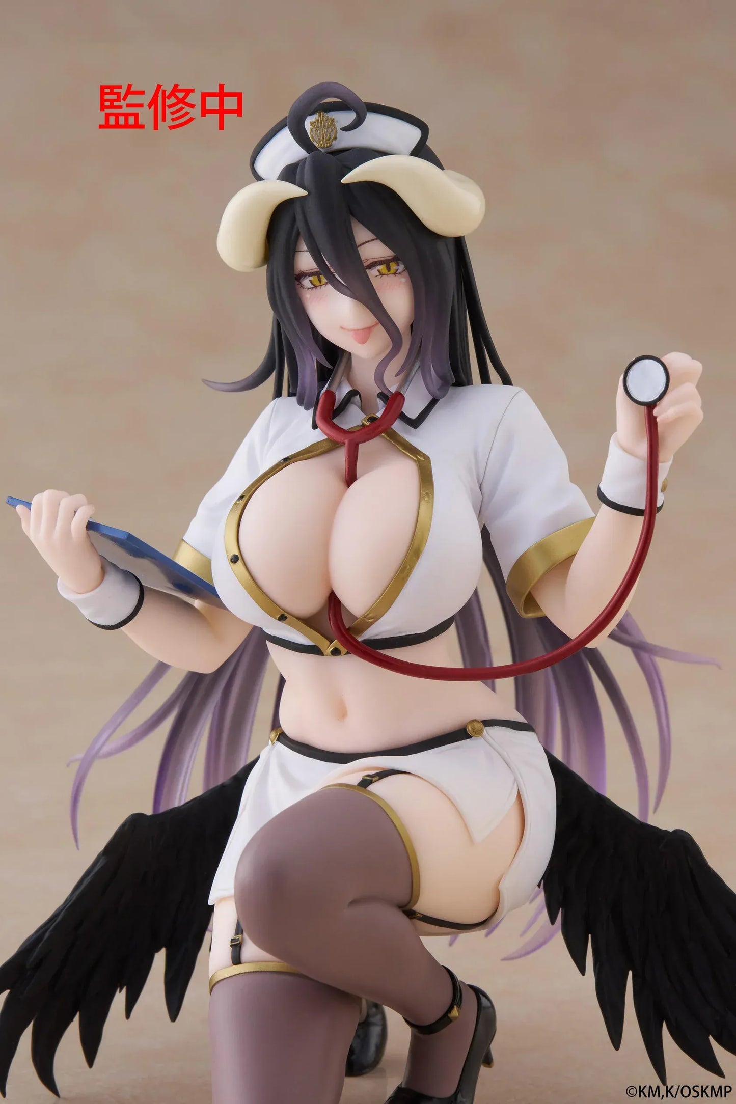 Overlord Desktop Cute Albedo (Nurse Ver.) Figure featuring Albedo in a white nurse outfit with wings, stethoscope, and elegant smile.