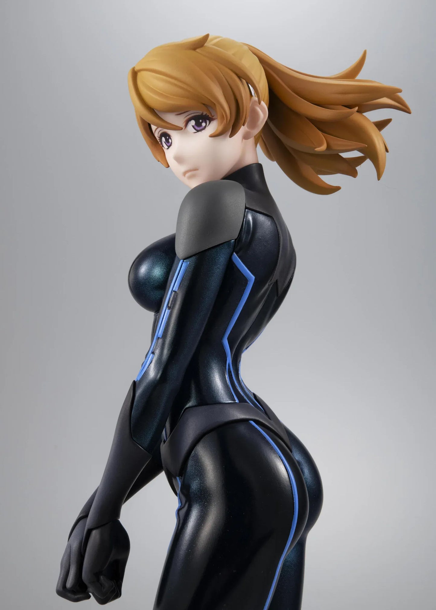 Star Blazers REBEL 3199 Yamato Girls Collection Yuki Mori Dezariam Suit Ver. Figure in black sci-fi suit with blue accents and clear display base