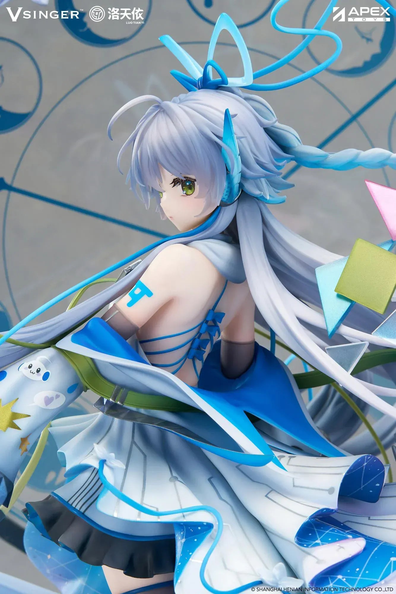 Vsinger Luo Tianyi 12th Anniversary 1/7 scale figure featuring flowing twin tails, layered blue and white dress, and ornate circular backdrop