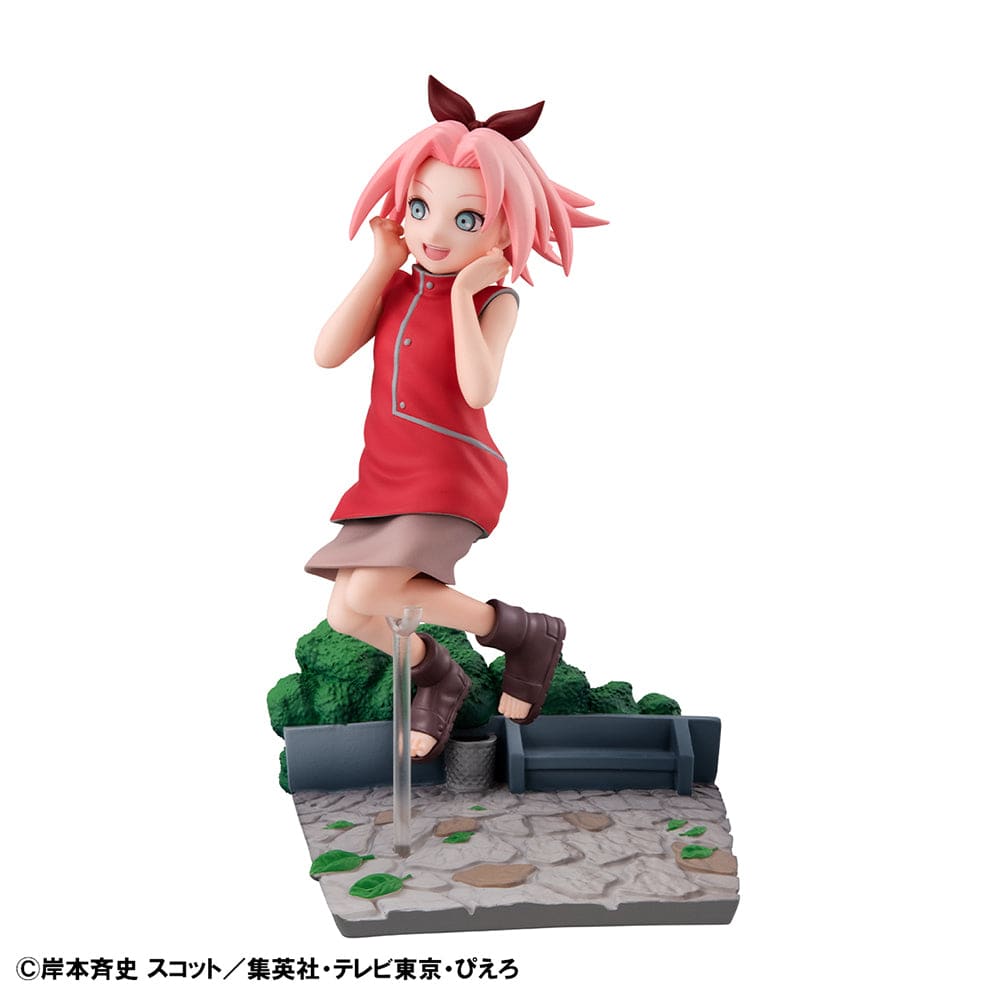 G.E.M. series NARUTO Sakura Haruno GO! figure, featuring Sakura in mid-jump with a red dress, on a detailed diorama base, capturing her dynamic spirit and energy.