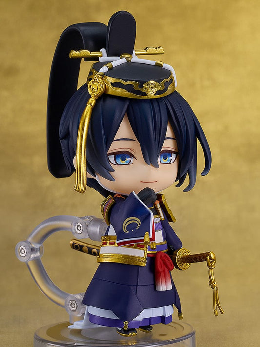 Touken Ranbu Online Nendoroid No.2700 Mikazuki Munechika Kiwame in detailed traditional armor, wielding a sword with a gentle yet dignified expression, perfect for collectors and fans of historical Japanese themes.