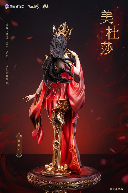 Fights Break Sphere Medusa 1/6 Scale Figure – highly detailed anime figure featuring Medusa seated in a regal pose, wearing a crimson gown with golden accents, black tights, and a majestic golden crown, posed on an ornate flame-themed base.