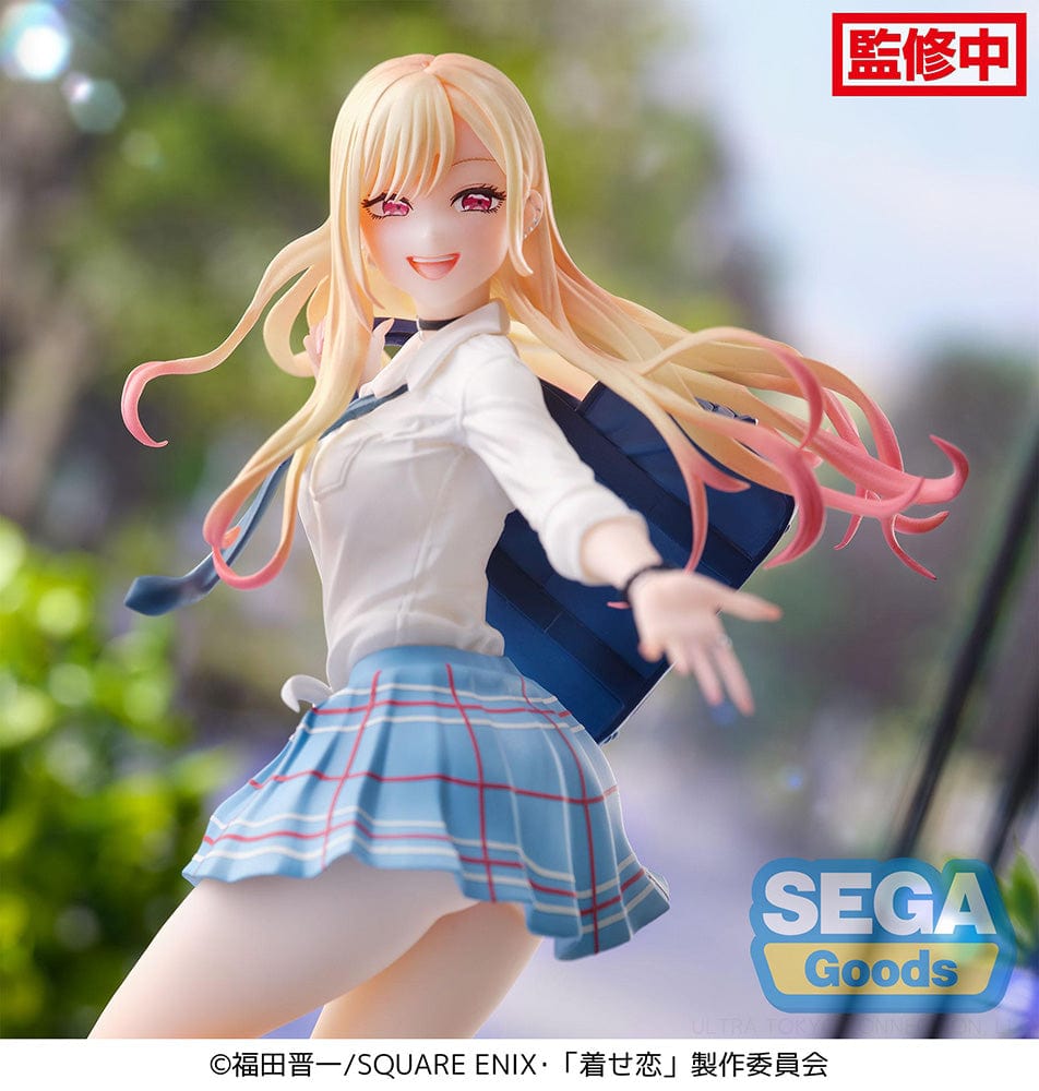 My Dress-Up Darling Marin Kitagawa Sparkling After School Luminasta figure wearing her school uniform with a blue backpack.