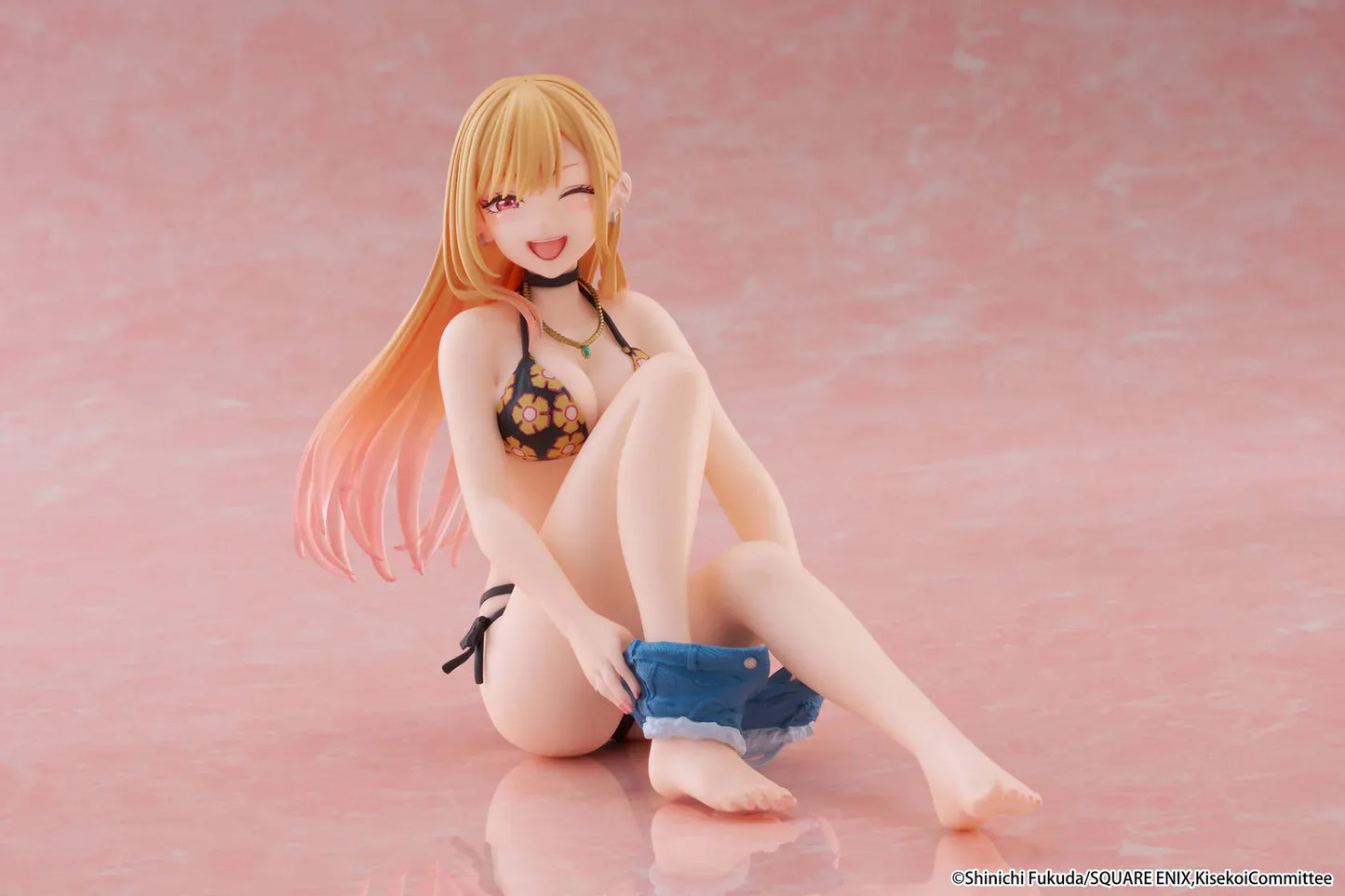 My Dress-Up Darling Desktop Cute Marin Kitagawa Measured Swimsuit Ver. Figure Reissue seated with blonde pink gradient hair