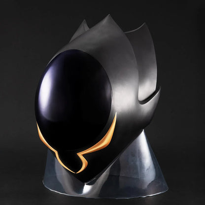Code Geass Full Scale Works Zero’s Mask 1/1 scale replica with a glossy dark faceplate, gold accents, and an angular outer shell with tall fins.