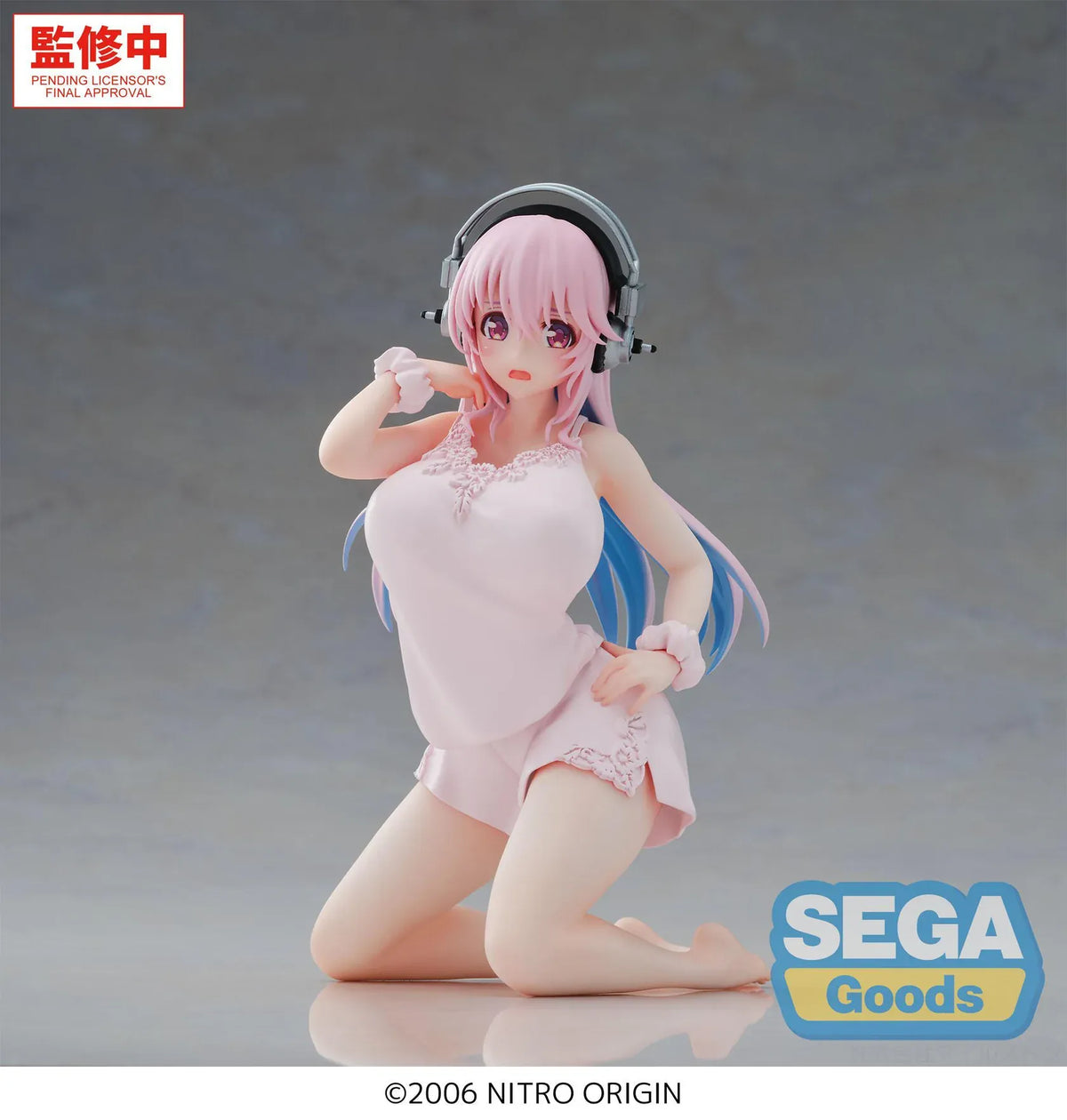 Nitroplus Yumemirize Super Sonico figure wearing pink pajamas and headphones in a kneeling pose