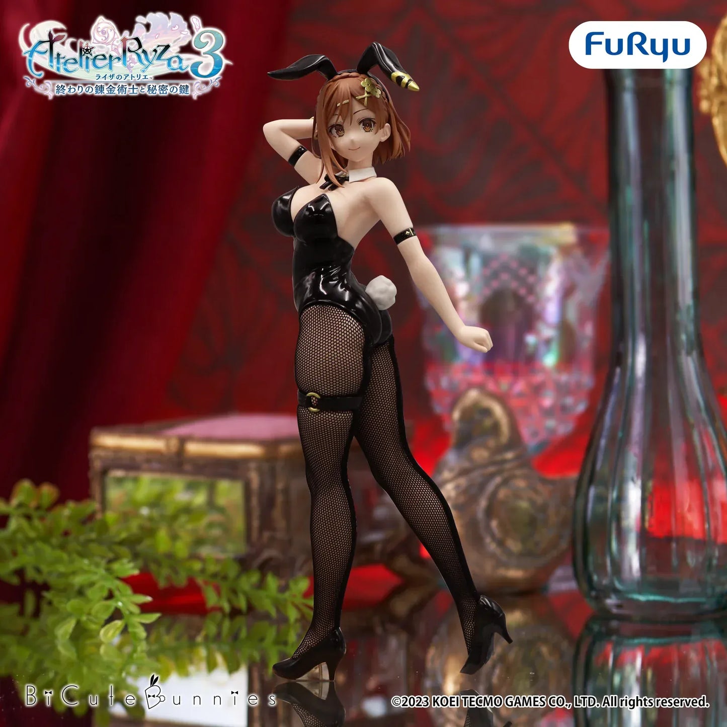 Atelier Ryza 3 Reisalin Stout BiCute Bunnies figure wearing black bunny suit with fishnet stockings and high heels