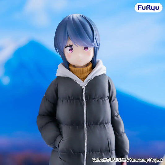 Laid-Back Camp Rin Shima Trio-Try-iT figure wearing black winter jacket and boots in walking pose