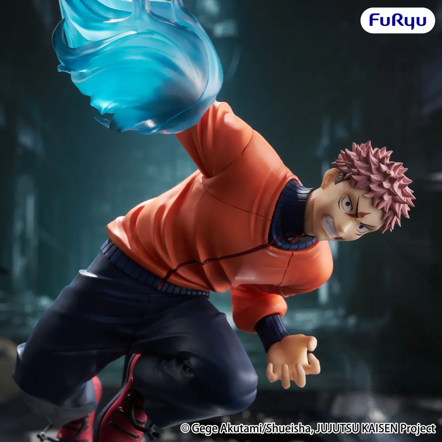 Jujutsu Kaisen Yuji Itadori Trio-Try-iT figure in dynamic attack pose with blue cursed energy effect