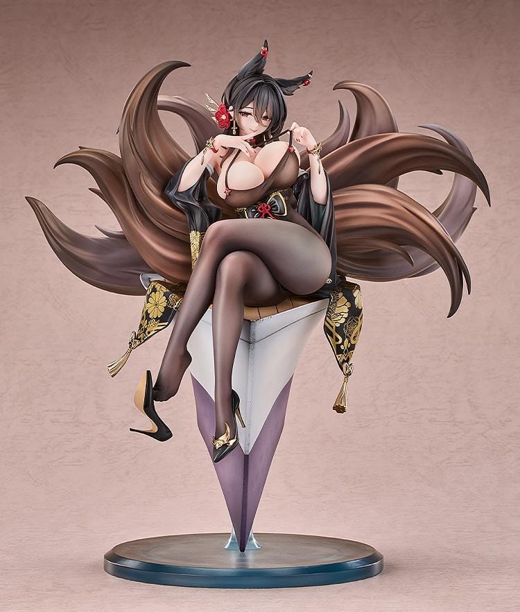 Azur Lane Oumi 1/7 scale figure seated cross-legged on an angular pedestal, with sweeping brown tails and a black outfit decorated with gold flowers.