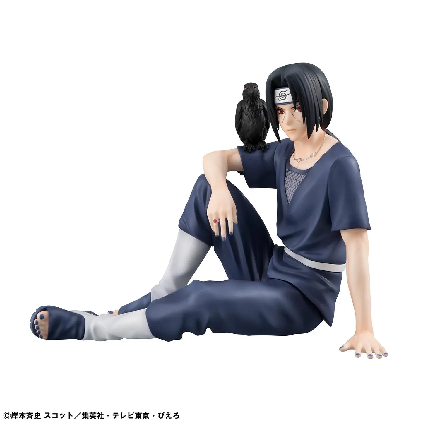 Naruto Shippuden G.E.M. Series Itachi Uchiha Tenohira figure featuring Itachi seated with Sharingan eyes, Leaf Village headband, shinobi outfit, and crow detail.