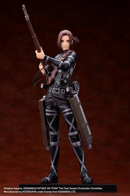 Sasha Blouse The Final Season Ver. Oshi Works figure holding a long rifle, wearing a black combat outfit with harness straps and equipment on a black base.
