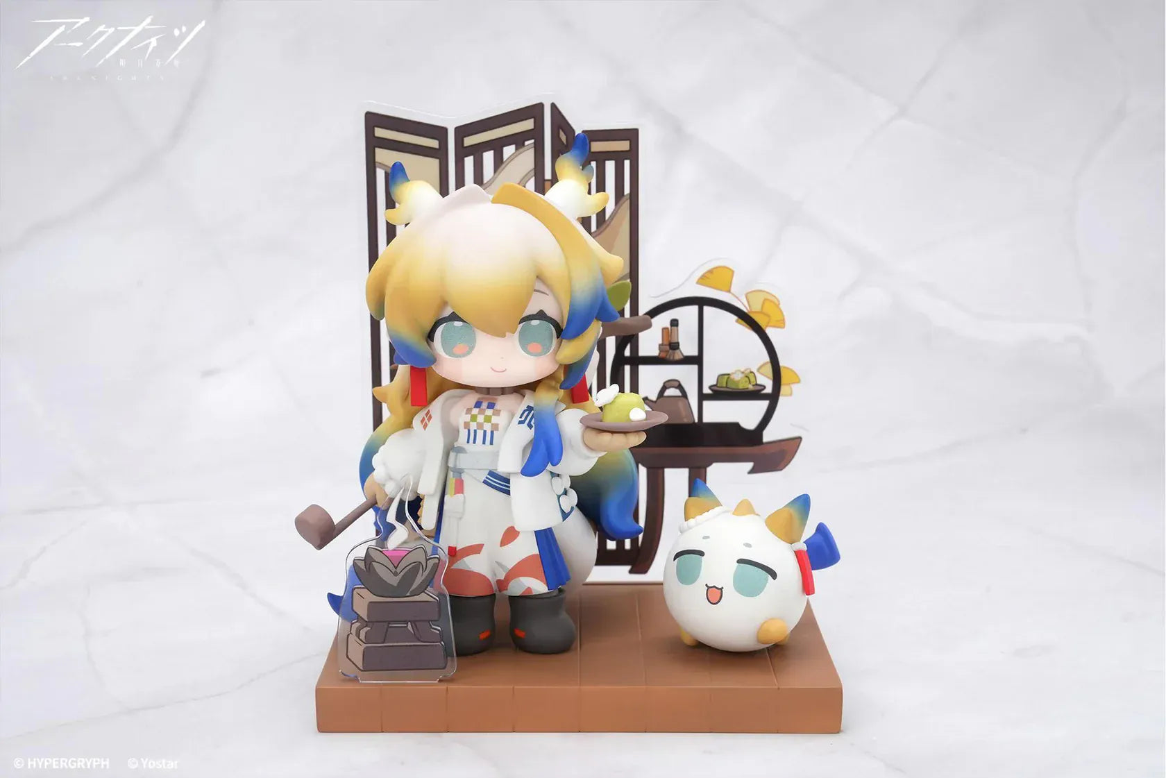 Arknights Cuties Series Shu chibi figure with decorative backdrop and themed accessories on display base