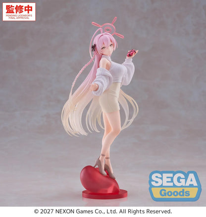 Blue Archive XStellar Hanako Happy Valentine figure holding a chocolate gift while standing on a red heart-shaped base