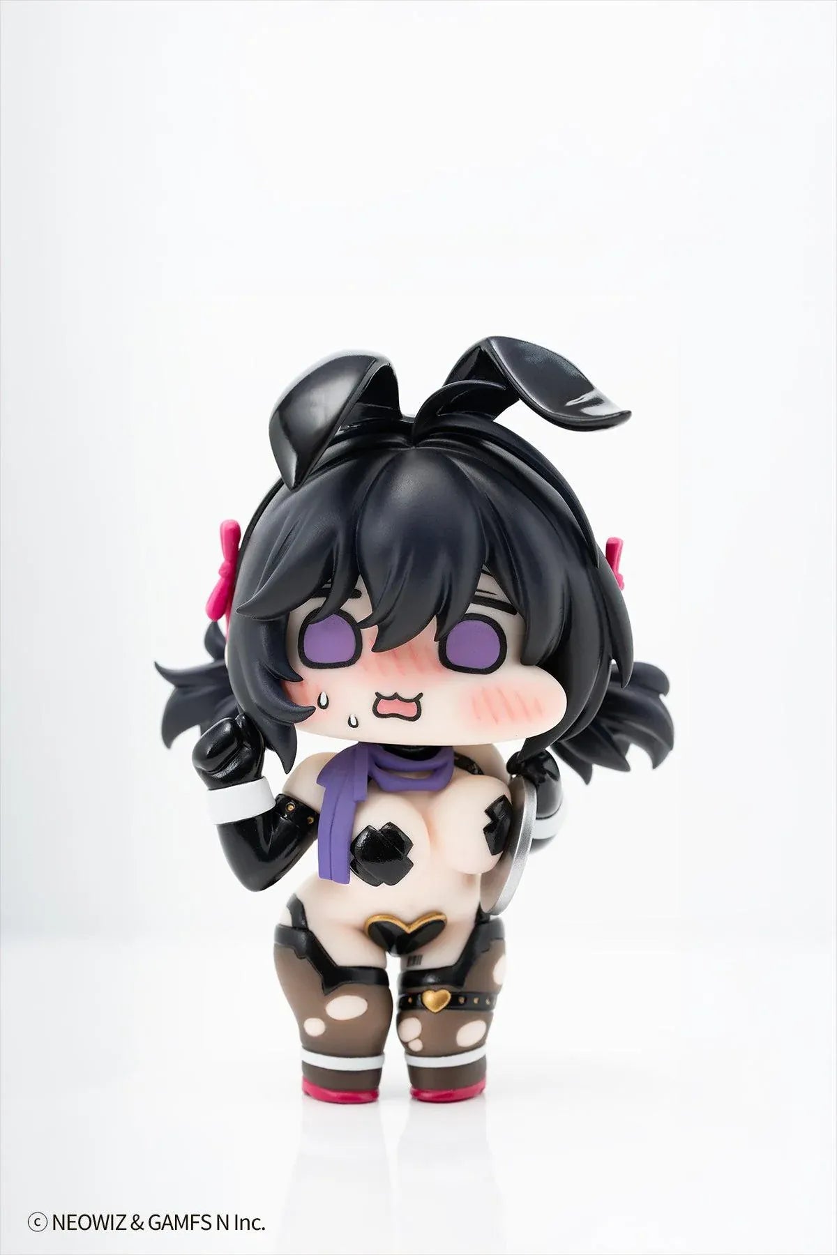 Brown Dust 2 Celebrity Bunny Loen-chan x illustration by JAZZ JACK Non Scale Figure featuring Loen-chan in a glossy black bunny-inspired outfit with purple scarf, twin-tail hair, and bunny ear accents.