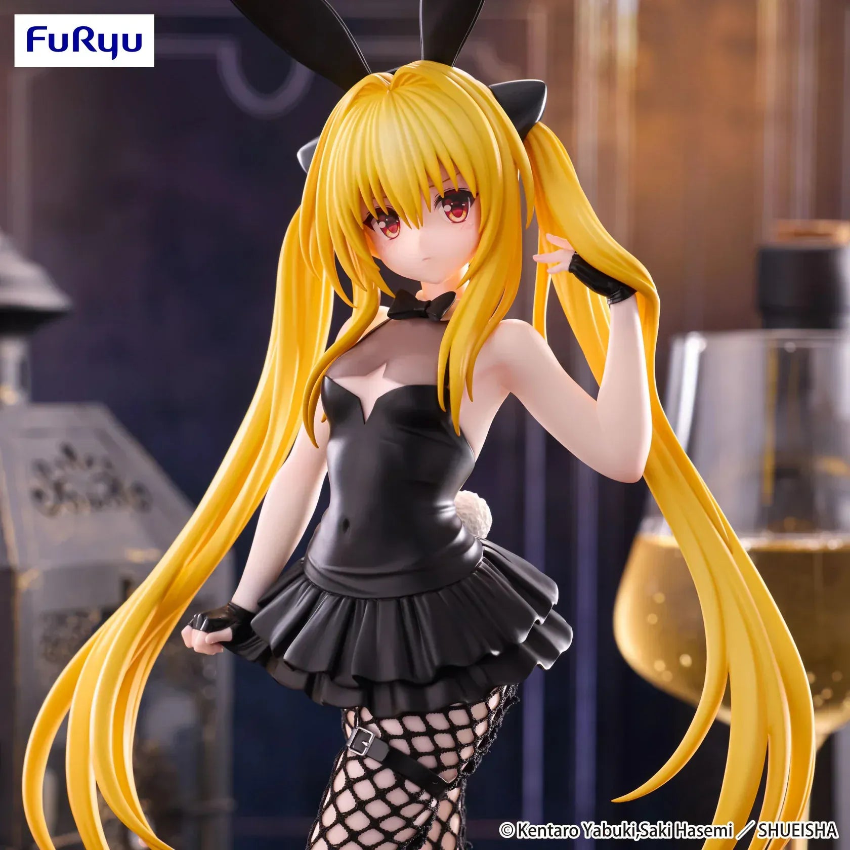 To Love-Ru Darkness BiCute Bunnies Golden Darkness Figure by FuRyu featuring Yami in a black bunny outfit with long blonde hair and red eyes.