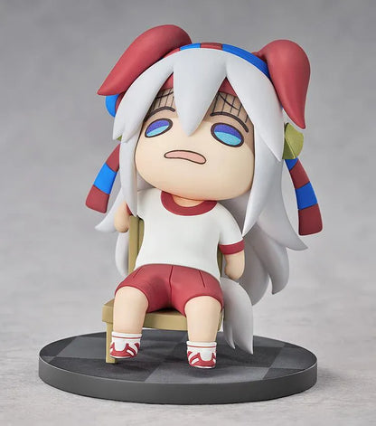 Umamusume Cinderella Gray Mini Memory Nervous Tama-chan chibi figure sitting on a classroom chair