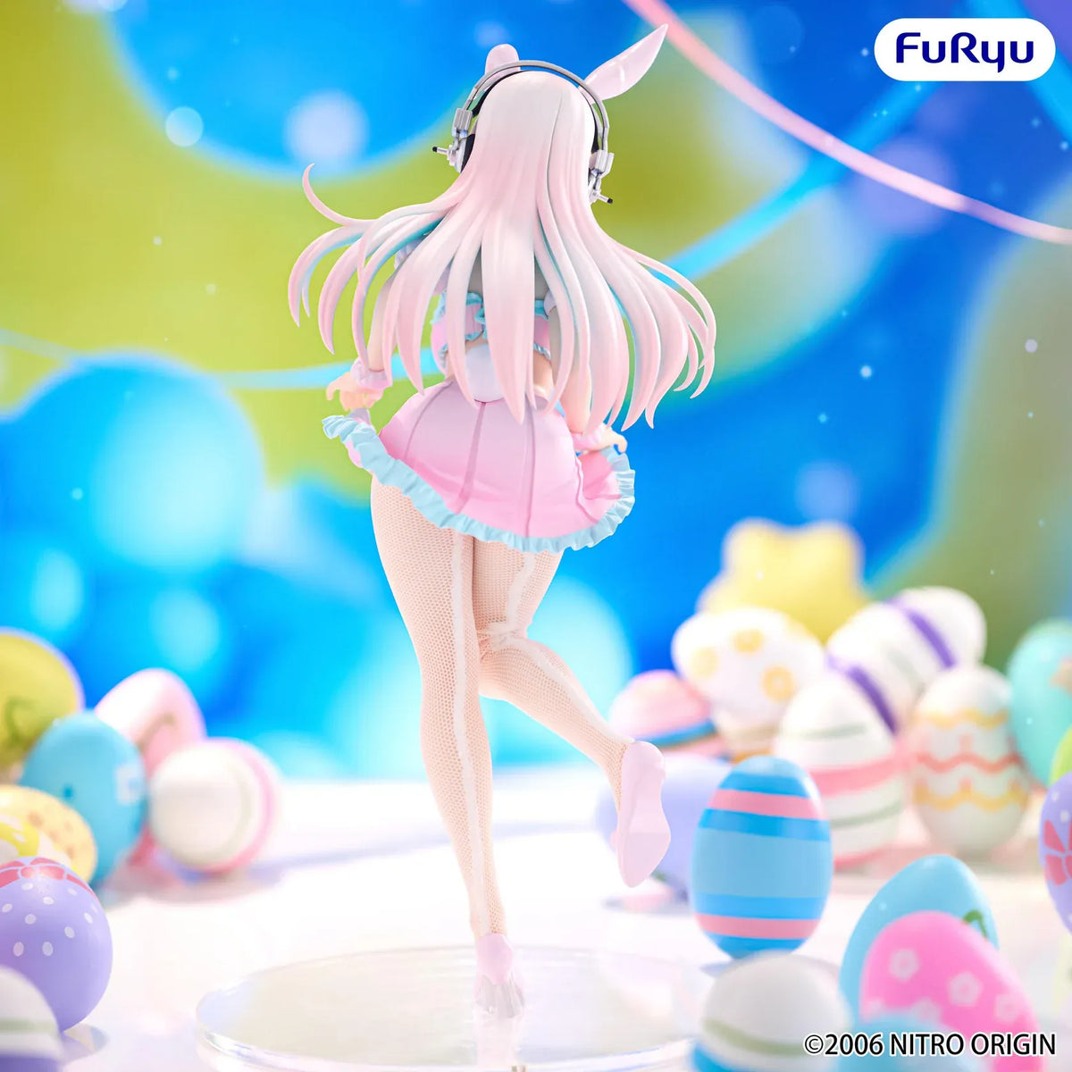 Super Sonico Pastel Easter Ver. BiCute Bunnies figure with pink bunny ears, silver headphones, an aqua-trimmed pink outfit, and colorful eggs.