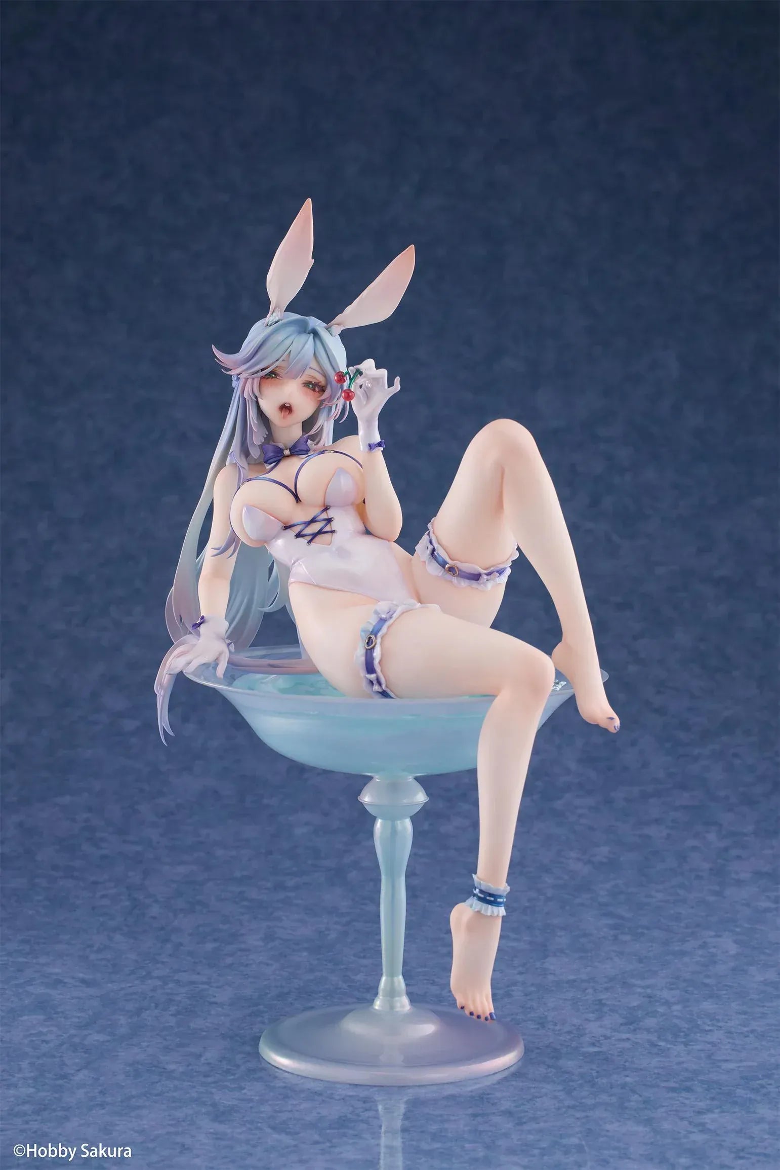 Cocktail Glass Bunny Deluxe Edition 1/6 scale figure by Hobby Sakura featuring bunny girl reclining in translucent cocktail glass with bonus wall scroll