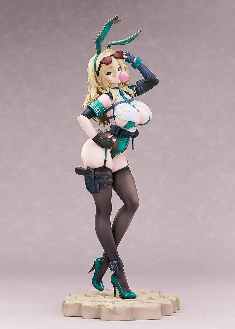 CheLA77 Illustration Bunny Cops_01 1/6 scale figure featuring a blonde bunny police officer in a green-and-white outfit with tactical accessories