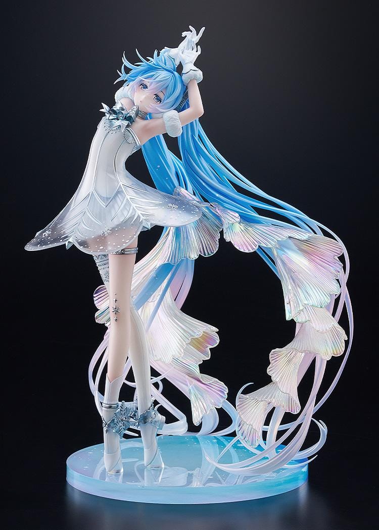 Hatsune Miku G.S. Collection Hatsune Miku Symphony 2025 Sapporo Concert Ver. 1/7 Scale Figure with white outfit, blue twin-tails, and winter-inspired display base