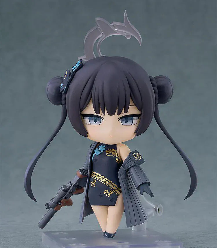 Nendoroid Kisaki Ryuuge figure from Blue Archive with weapon accessory and detailed outfit
