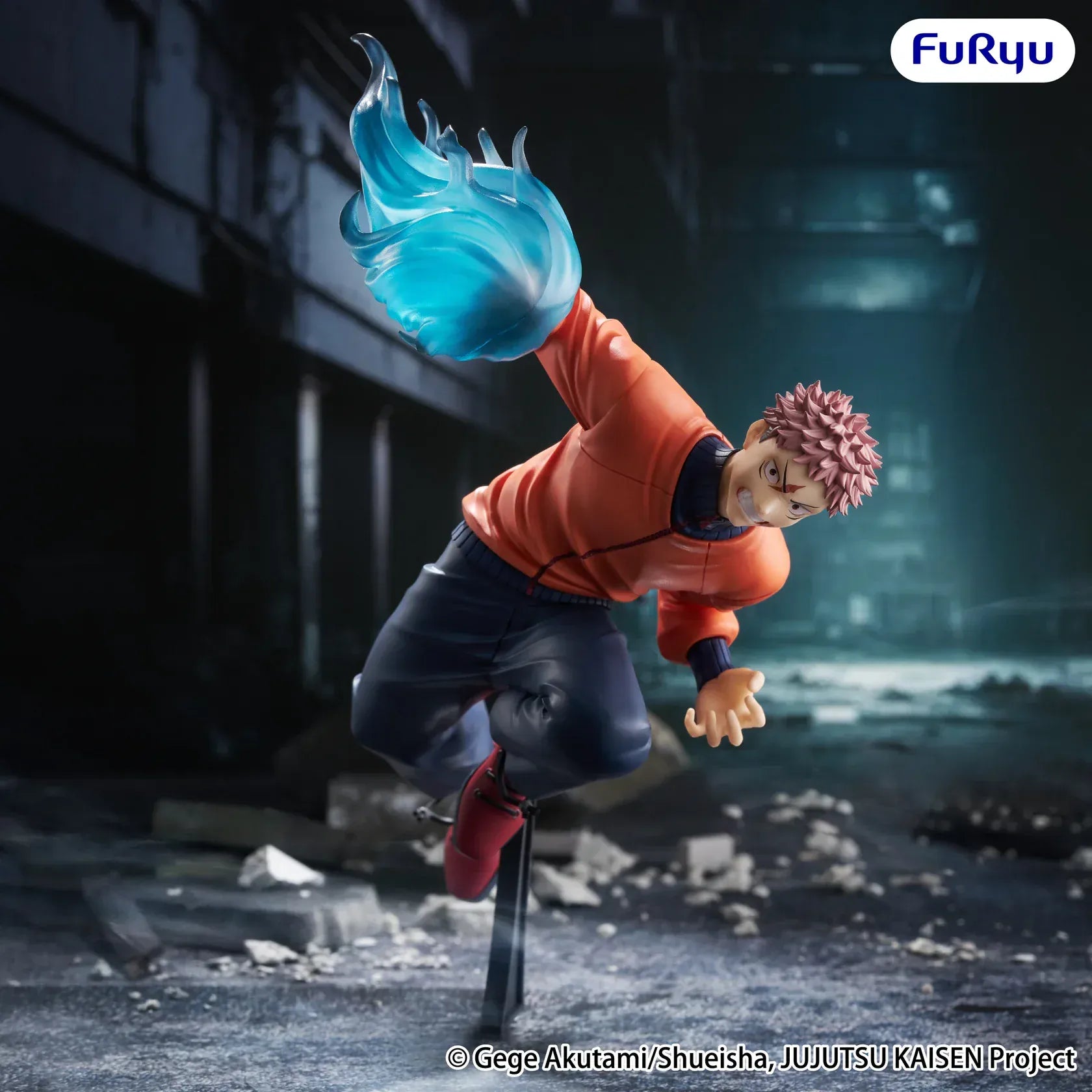 Jujutsu Kaisen Yuji Itadori Trio-Try-iT figure in dynamic attack pose with blue cursed energy effect