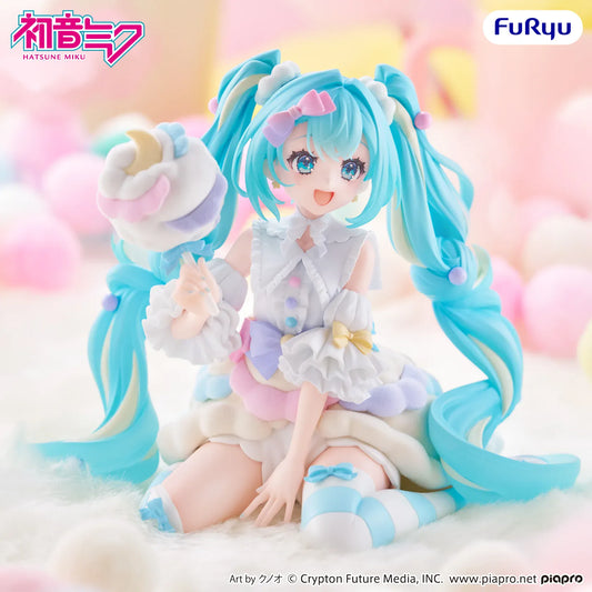 Hatsune Miku melffy Figure Sugar Cloud featuring Miku with bright twin tails, pastel outfit, candy-inspired accessory, and cute seated pose