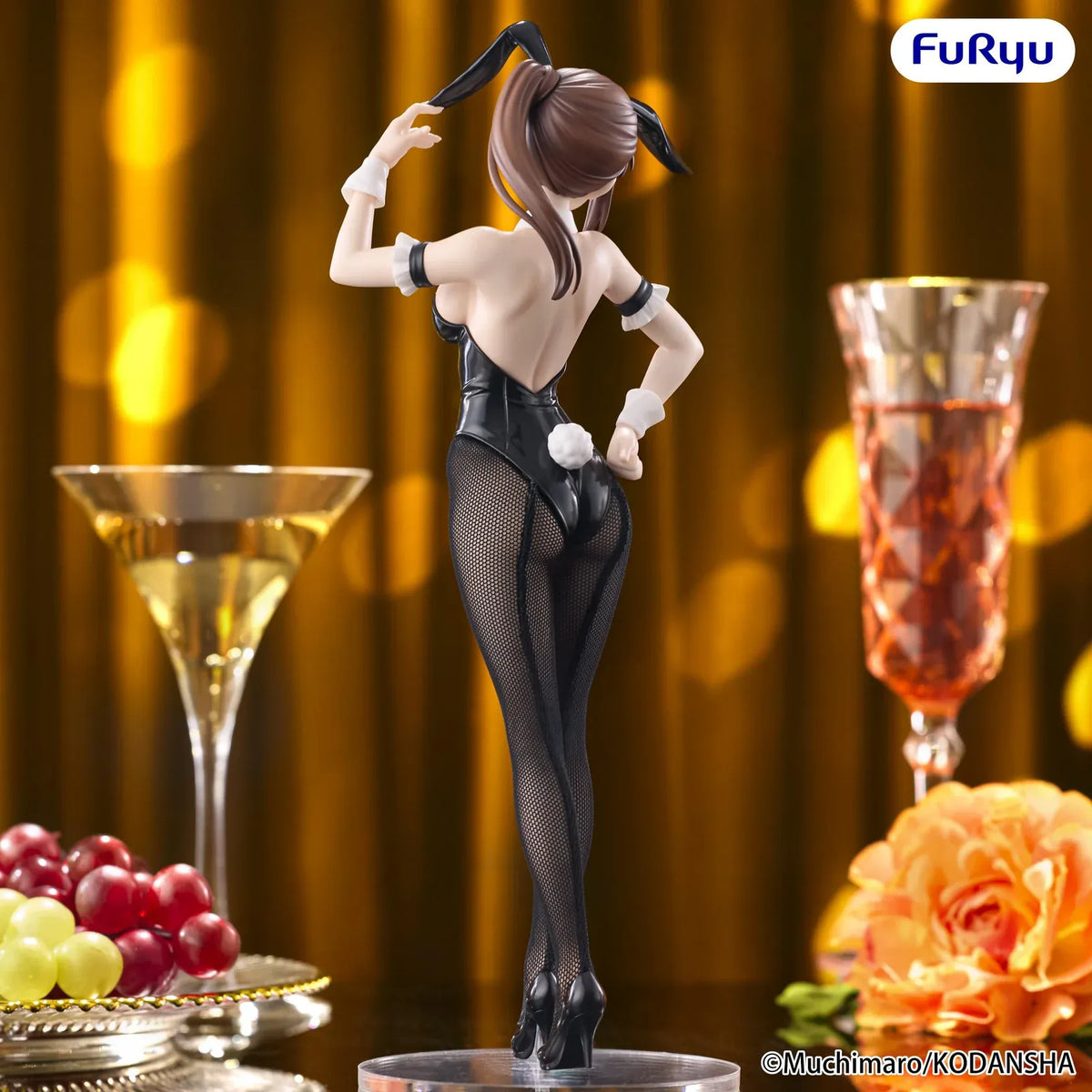 Hisako Kotobuki BiCute Bunnies figure wearing a glossy black bunny suit, long bunny ears, fishnet tights, and black heels.