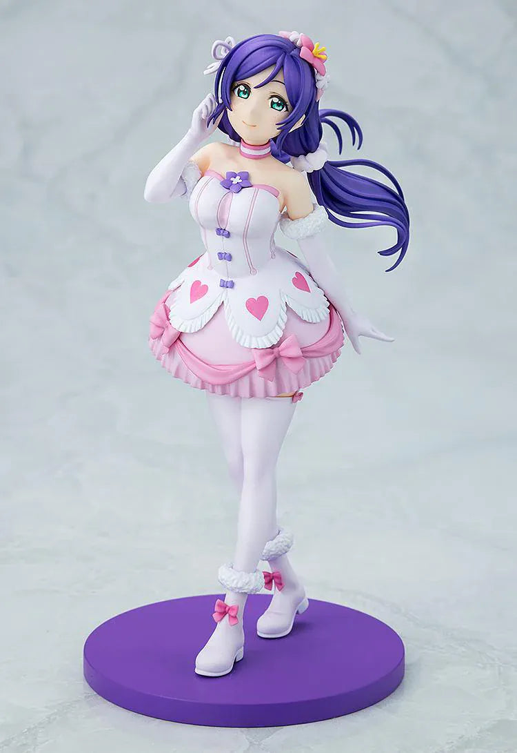 Love Live School Idol Project Nozomi Tojo Bokutachi wa Hitotsu no Hikari Ver. Figure with purple hair, pink-and-white idol outfit, heart details, and purple base