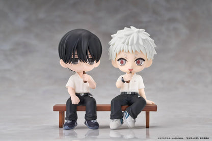 The Summer Hikaru Died Yoshiki & Hikaru Chibi Figure featuring black-haired Yoshiki and white-haired Hikaru sitting together on a wooden bench while enjoying frozen treats in front of a Japanese ice cream shop with a red and white striped awning and transparent display base.