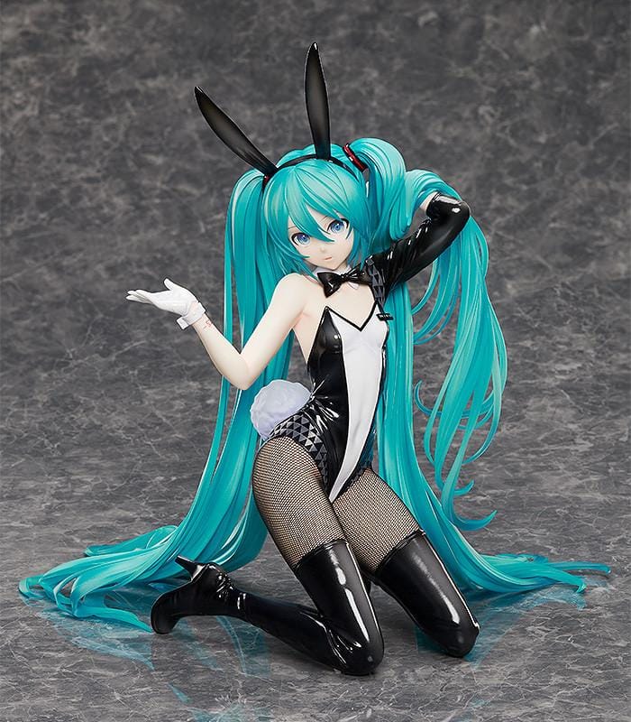 Vocaloid B-Style Hatsune Miku Art by SanMuYYB Bunny Ver. 1/4 Scale Figure Reissue featuring Miku in a black and white bunny outfit with teal twin tails and bunny ears.