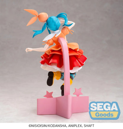 Monogatari XStellar Yotsugi Ononoki Figure with blue-green hair, orange and red outfit, and pink star display base