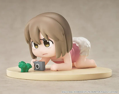 CITY THE ANIMATION Mini Memory Niikura Figure with camera accessory, broccoli detail, chibi pose, and display base