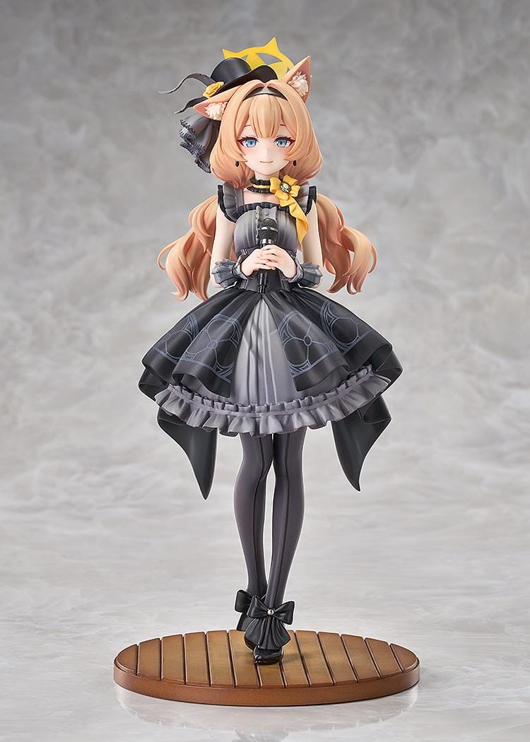 Blue Archive Mari Idol Memorial Lobby Ver 1/7 scale figure holding microphone in black dress