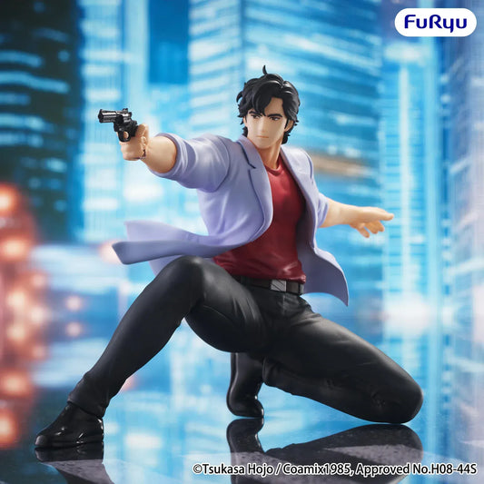 City Hunter Ryo Saeba Noodle Stopper figure by FuRyu in kneeling action pose with handgun