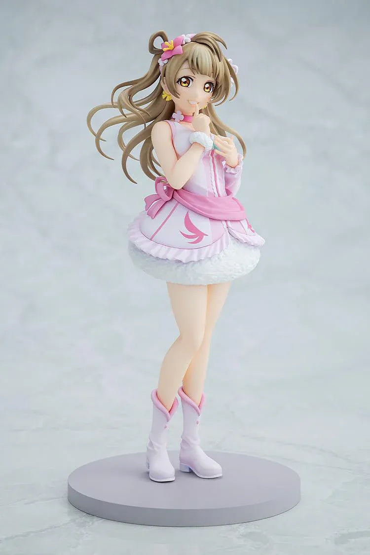 Kotori Minami Bokutachi wa Hitotsu no Hikari figure Love Live anime idol figure pink outfit cute collectible
