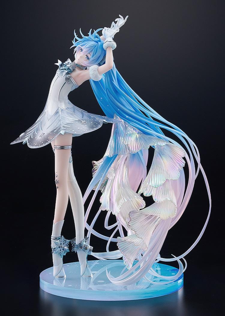 Hatsune Miku G.S. Collection Hatsune Miku Symphony 2025 Sapporo Concert Ver. 1/7 Scale Figure with white outfit, blue twin-tails, and winter-inspired display base