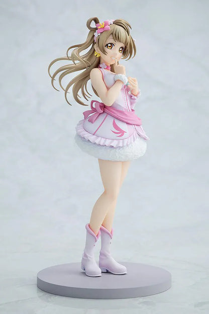 Kotori Minami Bokutachi wa Hitotsu no Hikari figure Love Live anime idol figure pink outfit cute collectible