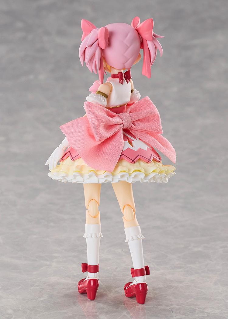 Puella Magi Madoka Magica Walpurgisnacht Rising Madoka Kaname 1/12 scale action figure wearing her new pink magical girl outfit.