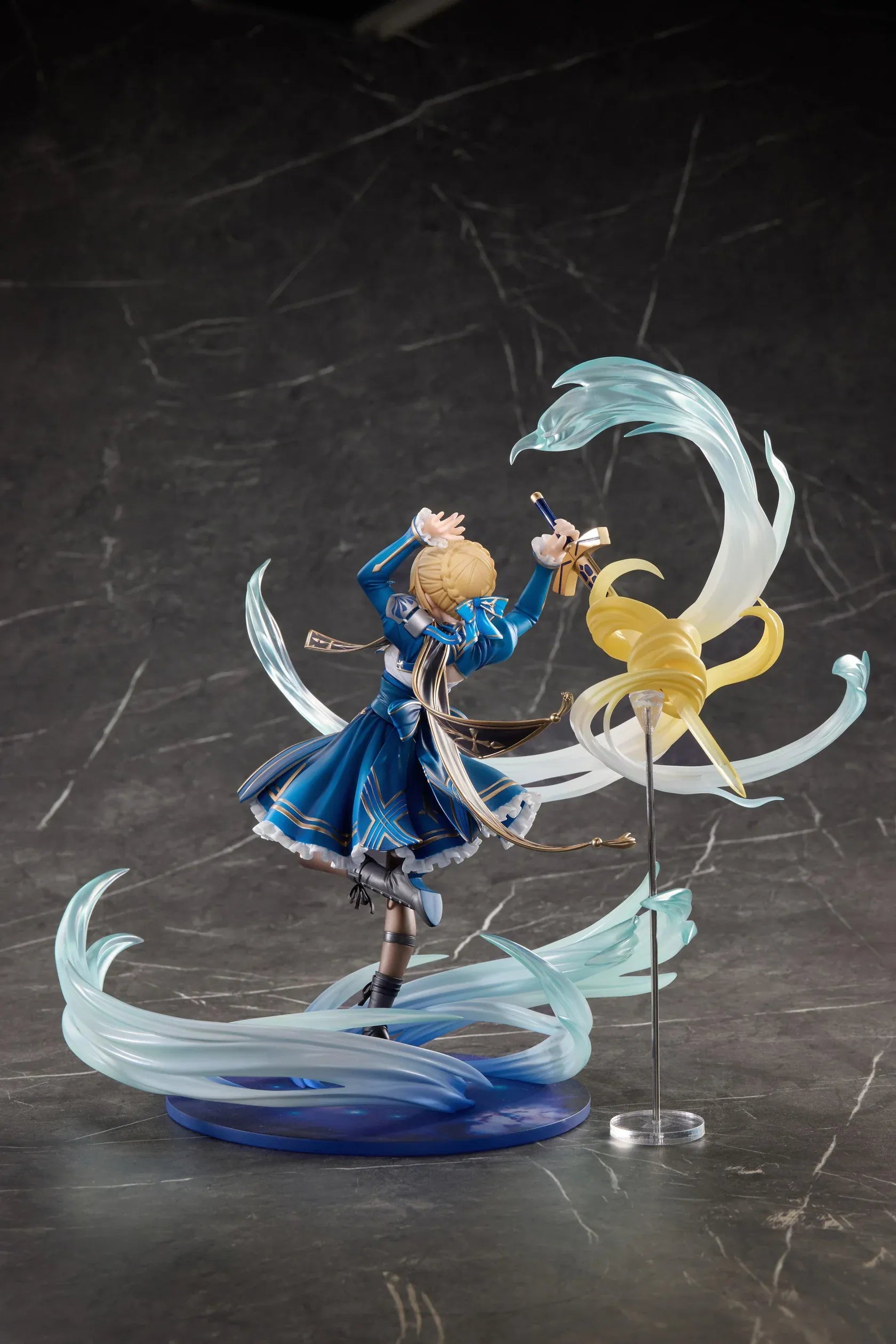 Honkai Star Rail x Fate stay night Unlimited Blade Works Saber 1/7 scale figure with blue outfit sword and translucent effect parts