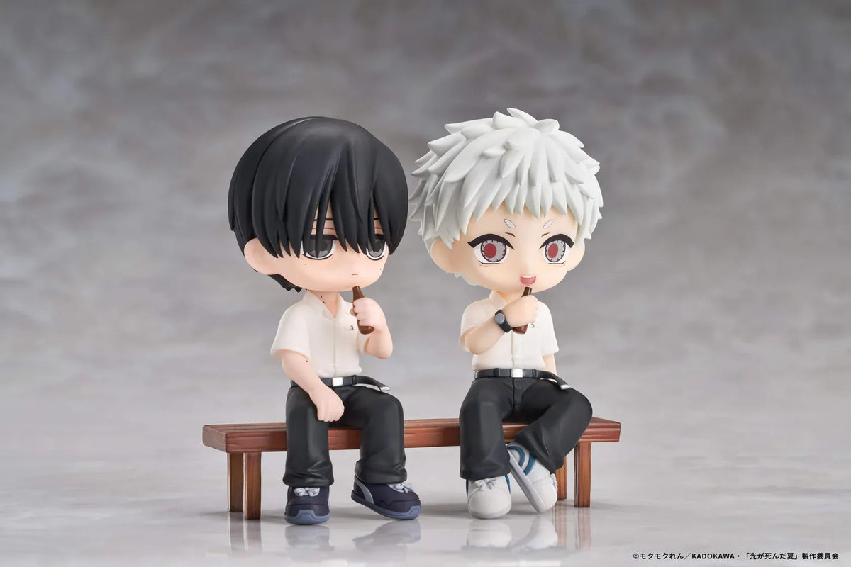 The Summer Hikaru Died Yoshiki & Hikaru Chibi Figure featuring black-haired Yoshiki and white-haired Hikaru sitting together on a wooden bench while enjoying frozen treats in front of a Japanese ice cream shop with a red and white striped awning and transparent display base.