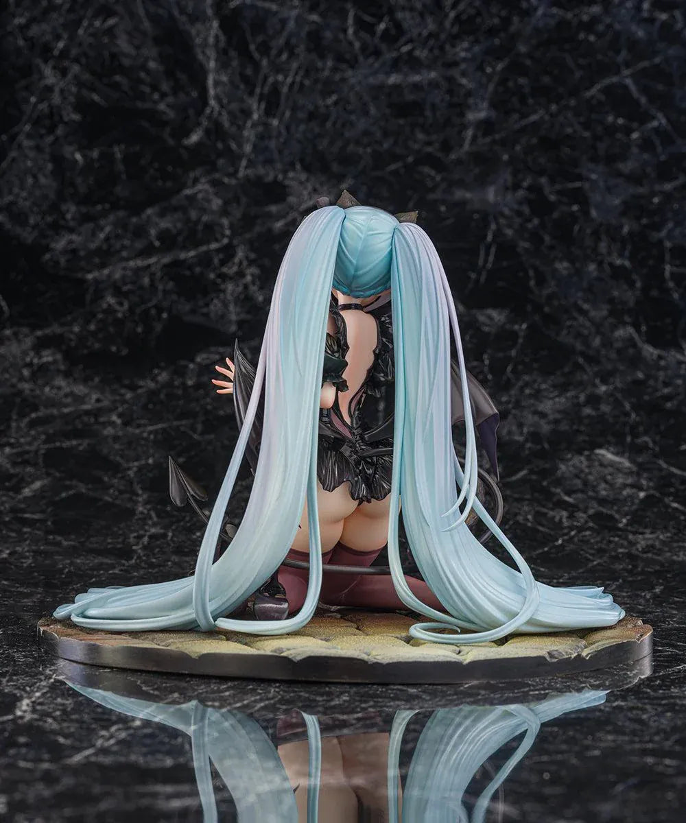 Azur Lane Janus Fright Night Scaredy Cat Ver. 1/7 scale figure featuring Janus in a Halloween-themed gothic outfit with cat ears, bat wings, black cats, and a detailed display base