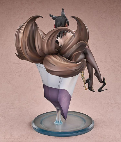Azur Lane Oumi 1/7 scale figure seated cross-legged on an angular pedestal, with sweeping brown tails and a black outfit decorated with gold flowers.