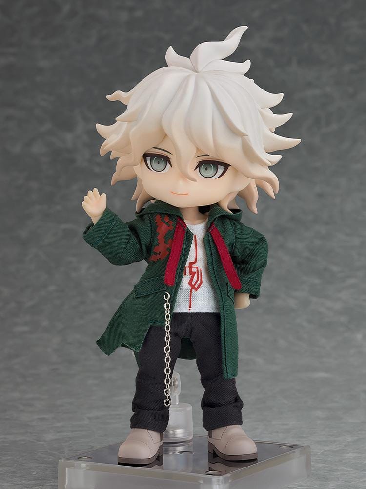 Danganronpa 2x2 Nendoroid Doll Nagito Komaeda with white hair, a dark green fabric coat, black trousers, gray shoes, and a silver-colored chain.